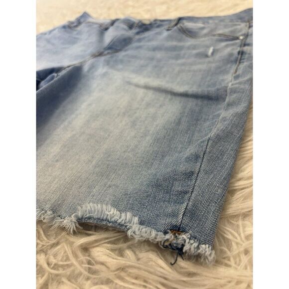 Seven7 Women's 9" Inseam Sunset Bermuda Shorts Jorts Fray Hem Size 14 - Picture 6 of 9